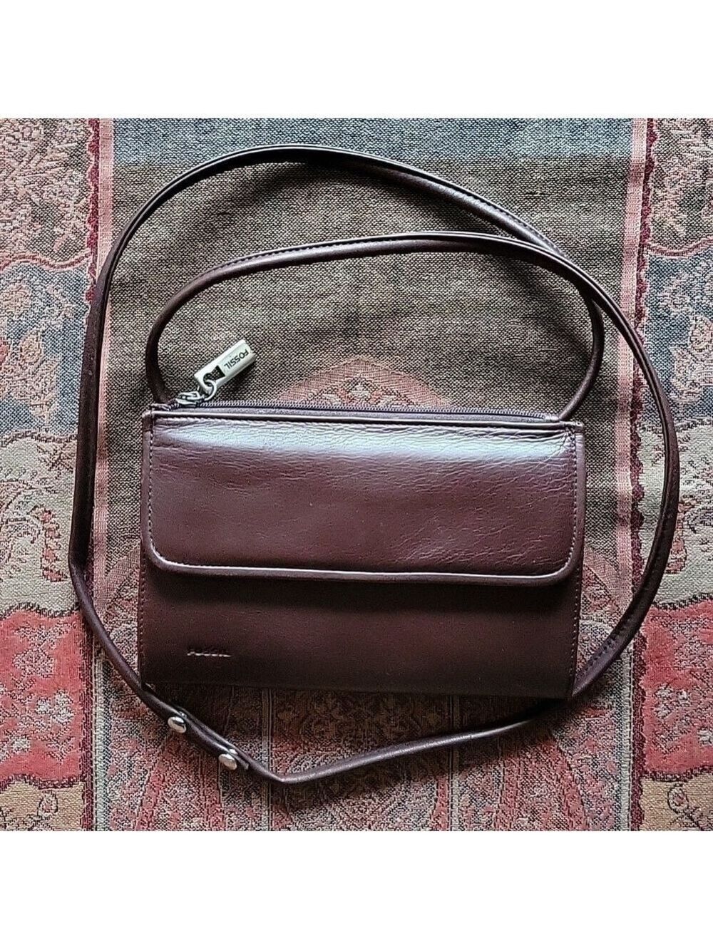 FOSSIL Leather Multi Pocket Organizer Flap Front Crossbody Wallet Bag Like New